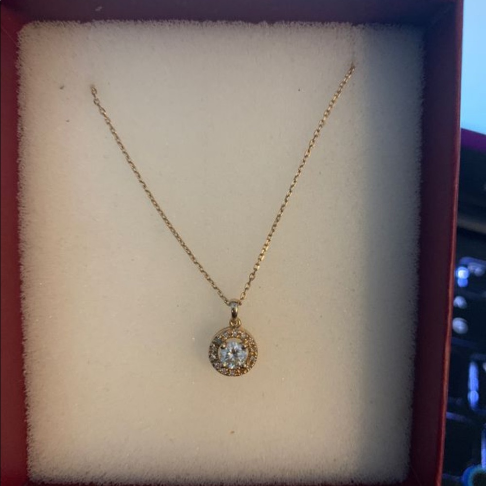 Beautiful gold necklace